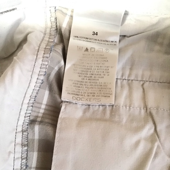 DOCKERS MEN’S PLAID CARGO SHORTS - Picture 5 of 6